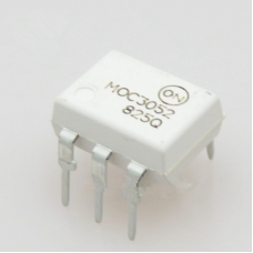 MOC3052, Оптопара с симисторным выходом 600В, переключение в любой момент времени [DIP-6]  ячейка 3