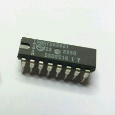  TDA9821  микросхема двухканальный демодулятор с УПЧЗ для TV 5V  DIP16  ячейка 215